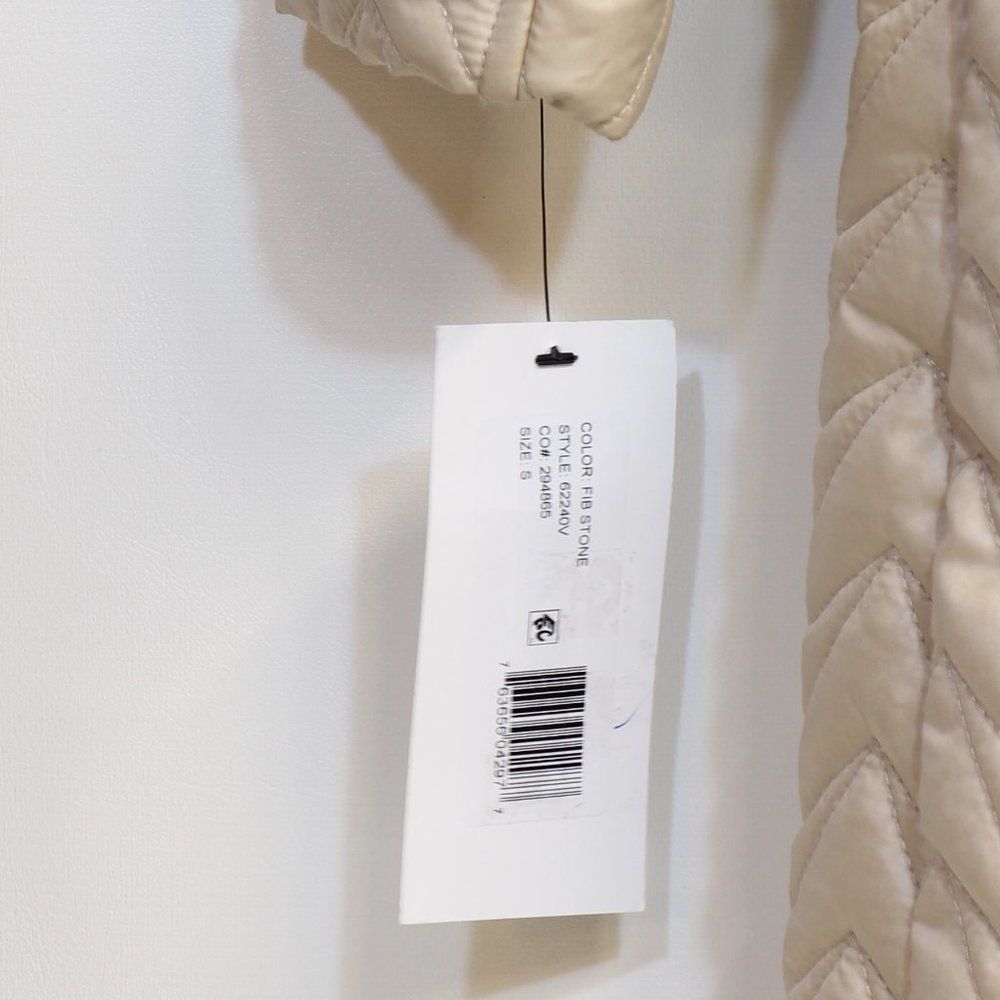 Via Spiga Stone Colored Zigzag Quilted Hooded Jacket Women - Picture 5 of 12
